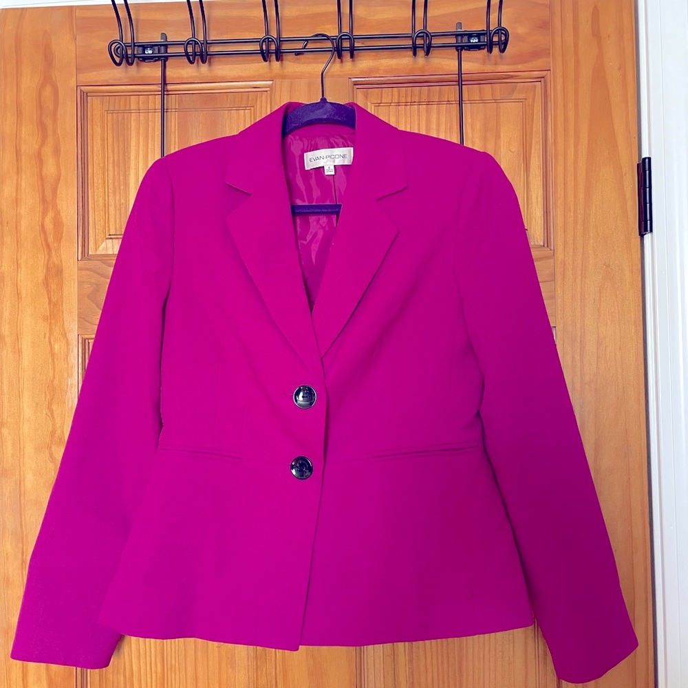 Blazer - LIKE NEW